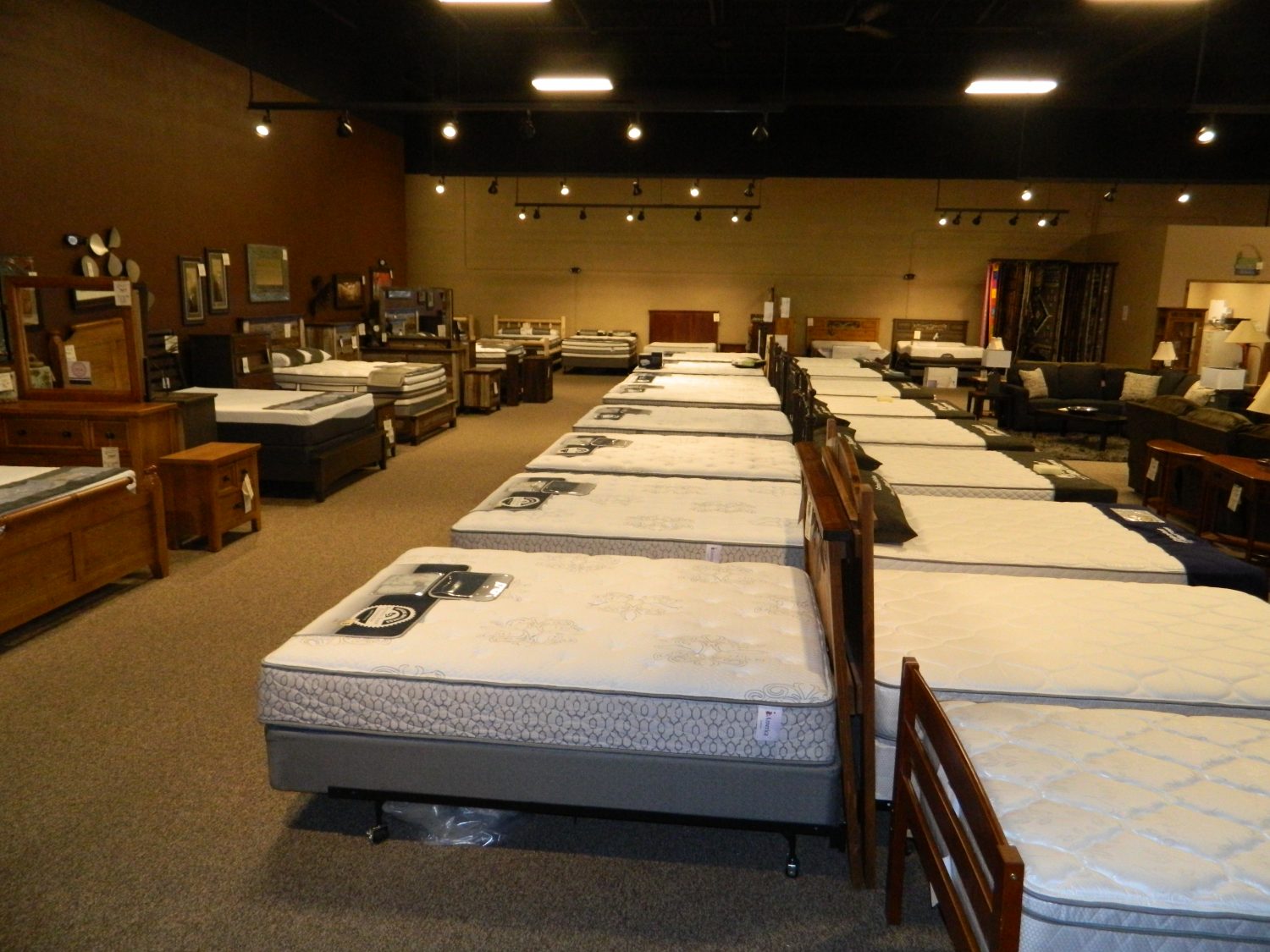 minocqua furniture and mattress
